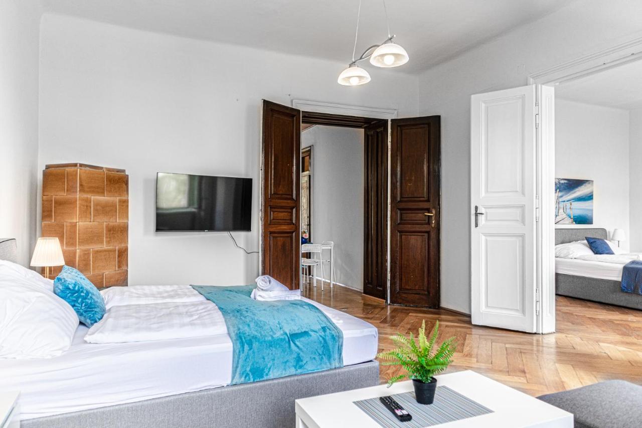 Brilliant 2br Apt. Near Akh-hospital Appartement Vienne