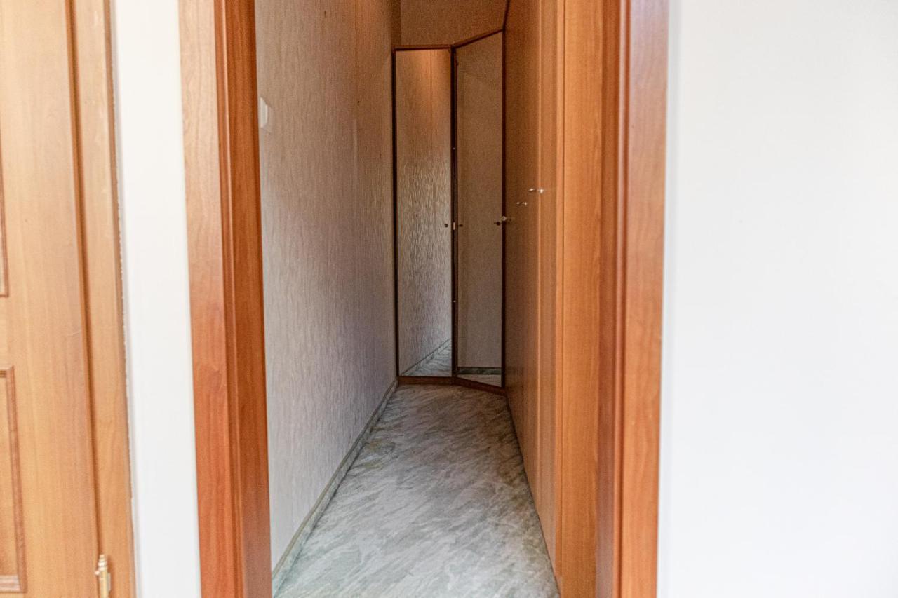 Brilliant 2br Apt. Near Akh-hospital Appartement *