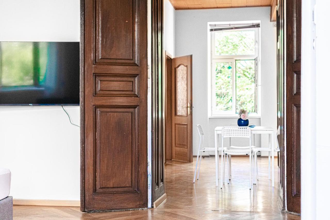 Brilliant 2br Apt. Near Akh-hospital * Vienne